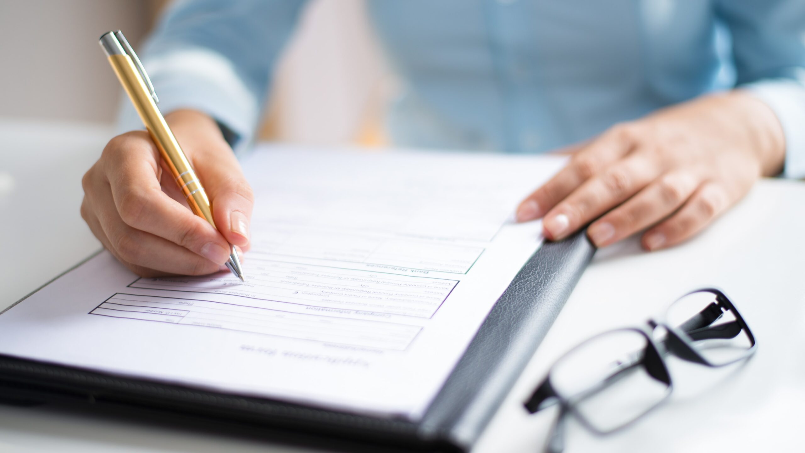 Se mai depun certificate constatatoare?